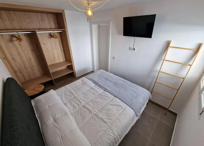 Hoy Caleta 科斯塔卡莱塔