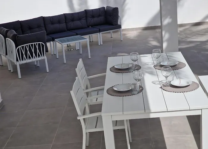 Hoy Caleta 公寓式酒店