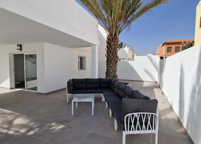 Hoy Caleta Aparthotel