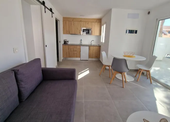 Aparthotel Hoy Caleta